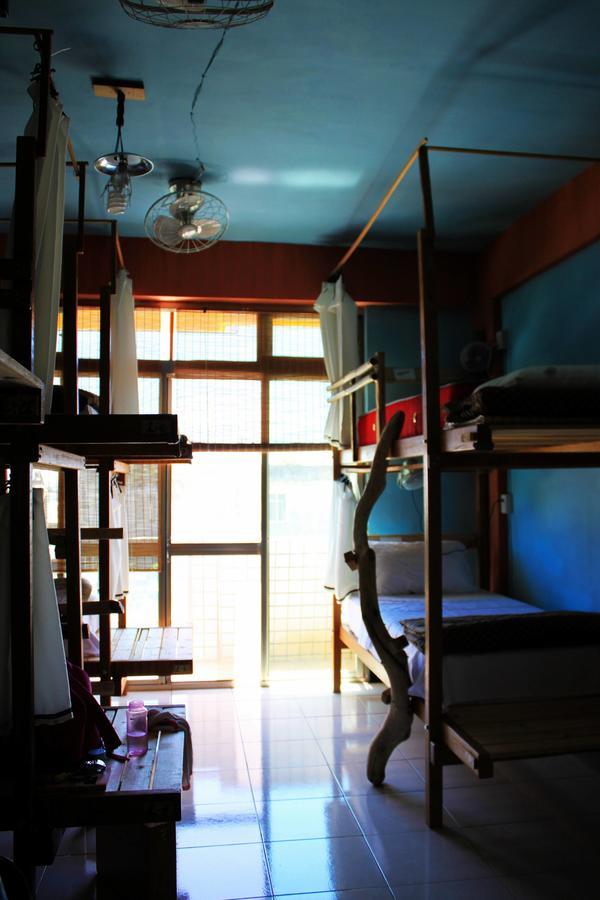 דונגהה Dulan Groundnut Backpacker Hostel מראה חיצוני תמונה