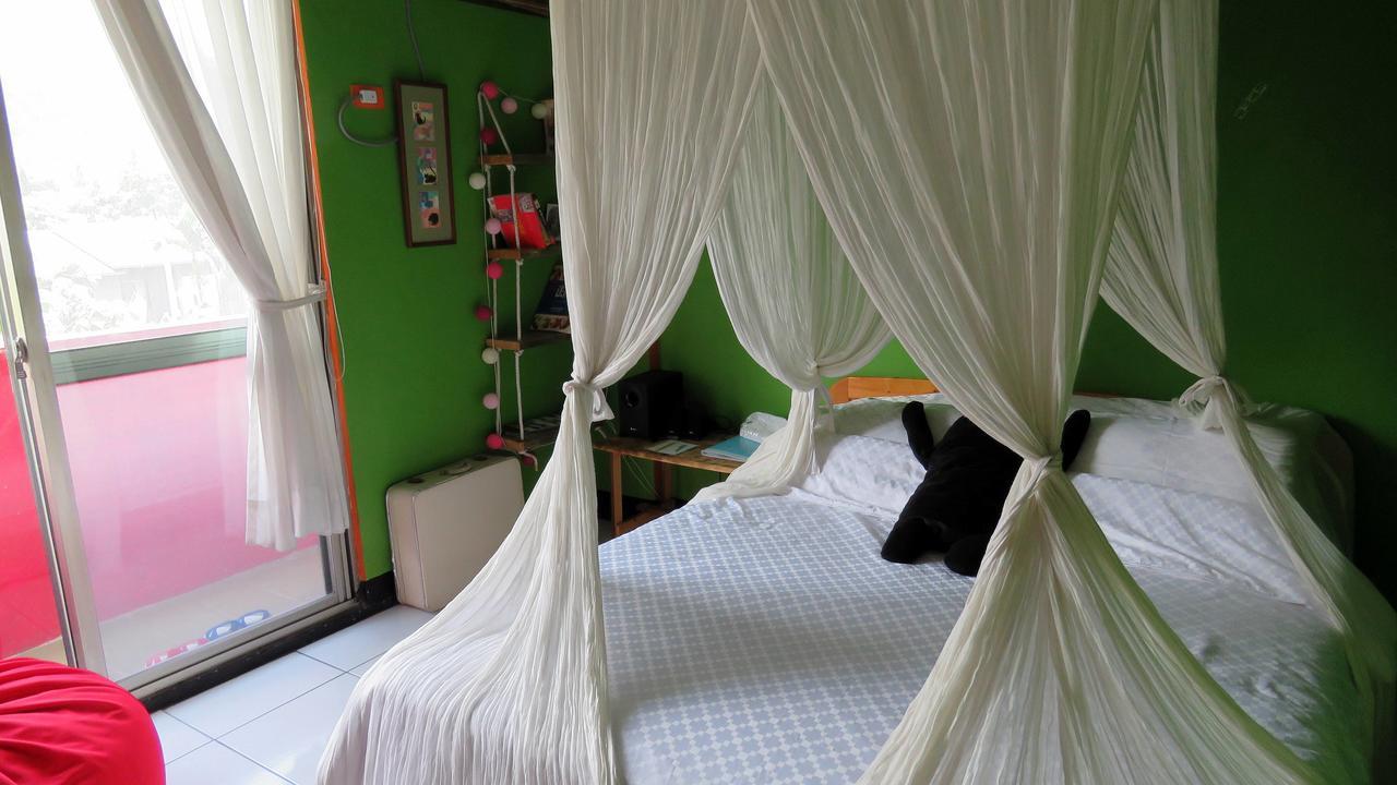 דונגהה Dulan Groundnut Backpacker Hostel מראה חיצוני תמונה