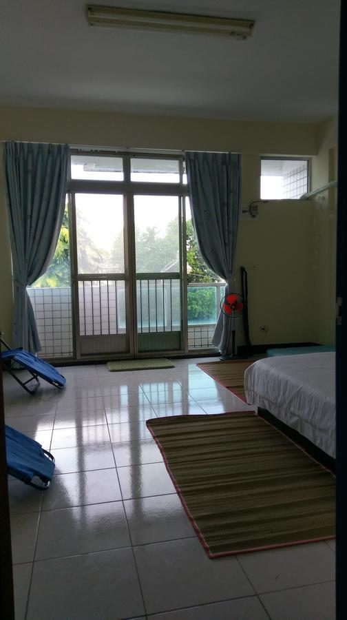 דונגהה Dulan Groundnut Backpacker Hostel מראה חיצוני תמונה